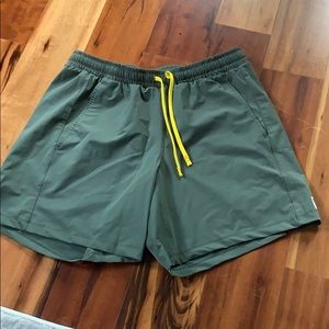 Wolaco Mens Large Shorts